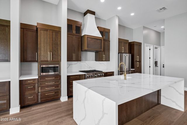 4328 N KATMAI Street, Mesa, AZ 85215