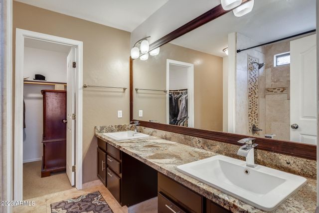 2022 E WAHALLA Lane, Phoenix, AZ 85024