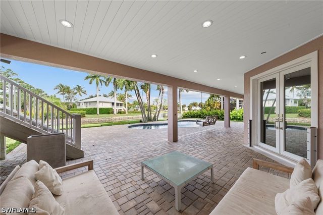 18130 Parkridge CT, Fort Myers, FL 33908