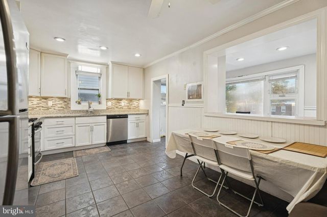 4928 STATE RD, Drexel Hill, PA 19026