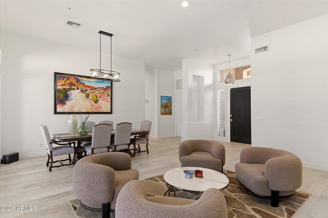 13778 E CHARTER OAK Drive, Scottsdale, AZ 85259