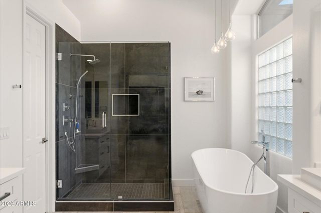 13778 E CHARTER OAK Drive, Scottsdale, AZ 85259