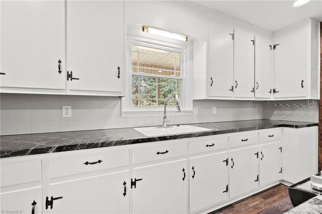 151 Goodall Lane, Dobson, NC 27017