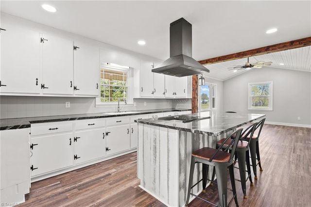 151 Goodall Lane, Dobson, NC 27017