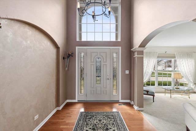 4917 Kimball Lane, Carpentersville, IL 60110