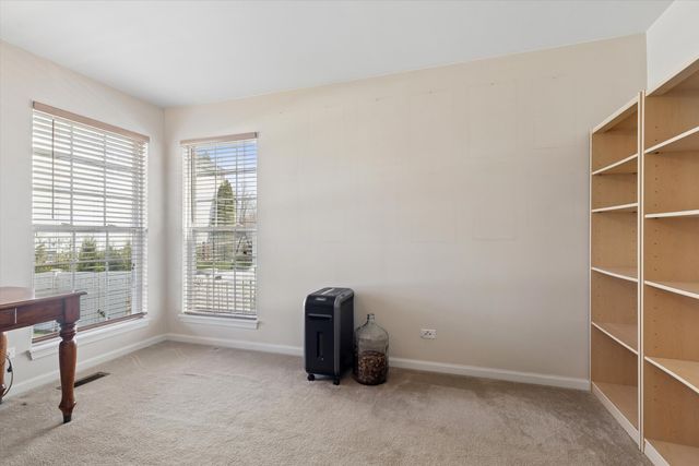 4917 Kimball Lane, Carpentersville, IL 60110