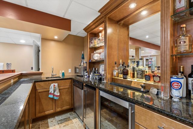 4917 Kimball Lane, Carpentersville, IL 60110