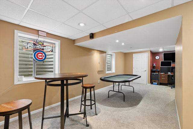 4917 Kimball Lane, Carpentersville, IL 60110