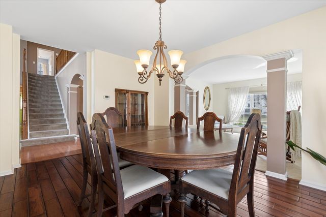 4917 Kimball Lane, Carpentersville, IL 60110