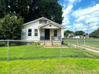 412 S 43rd West Avenue, Tulsa, OK 74127