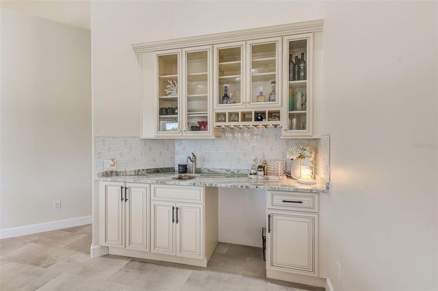 7462 WATERSILK DRIVE N, Pinellas Park, FL 33782