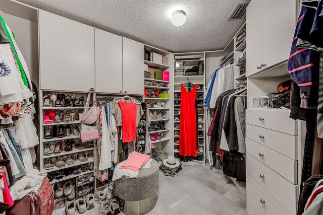 7462 WATERSILK DRIVE N, Pinellas Park, FL 33782