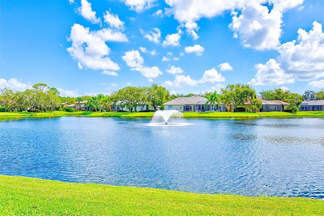 7462 WATERSILK DRIVE N, Pinellas Park, FL 33782