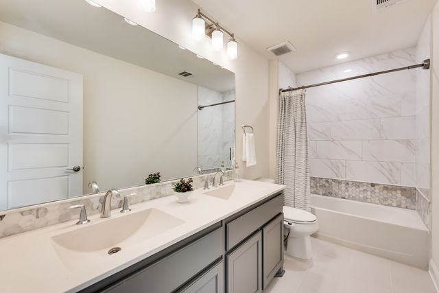 916 Glen Lake Drive, Southlake, TX 76092