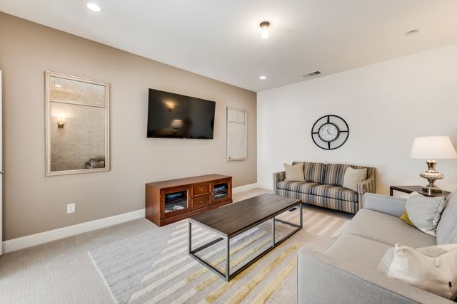 916 Glen Lake Drive, Southlake, TX 76092