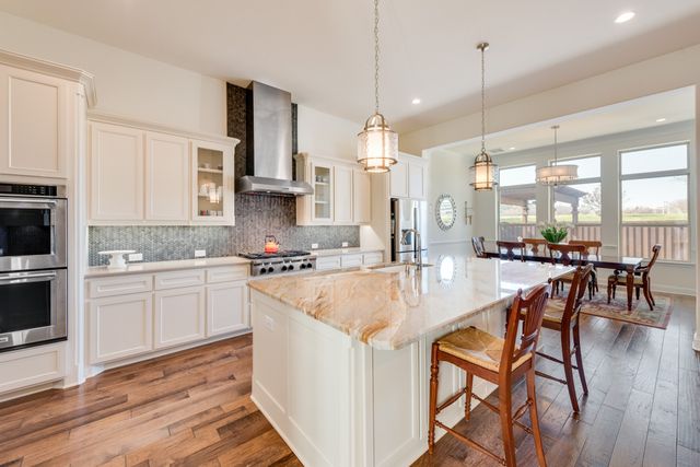 916 Glen Lake Drive, Southlake, TX 76092