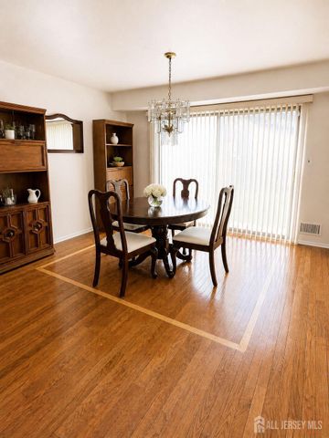 48 Wayne Avenue, Piscataway, NJ 08854