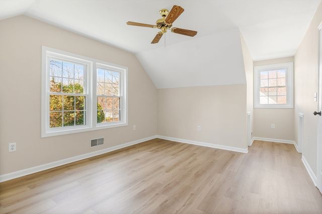 4 Lilacwood, Haverhill, MA 01832