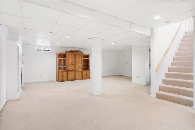 4 Lilacwood, Haverhill, MA 01832