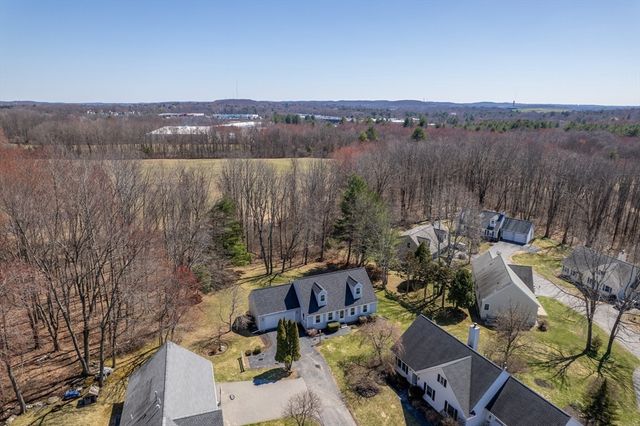 4 Lilacwood, Haverhill, MA 01832