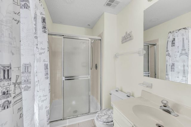 8121 Halifax Way, North Charleston, SC 29420