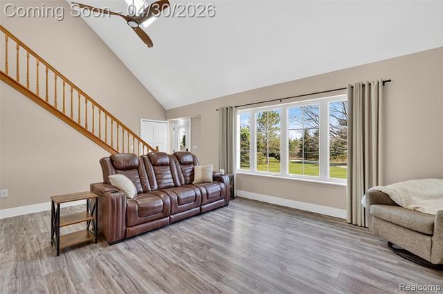 1225 W Grand Blanc Road, Grand Blanc, MI 48439