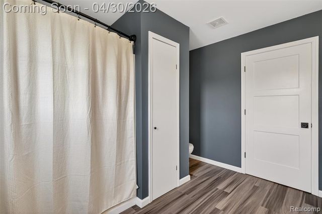 1225 W Grand Blanc Road, Grand Blanc, MI 48439