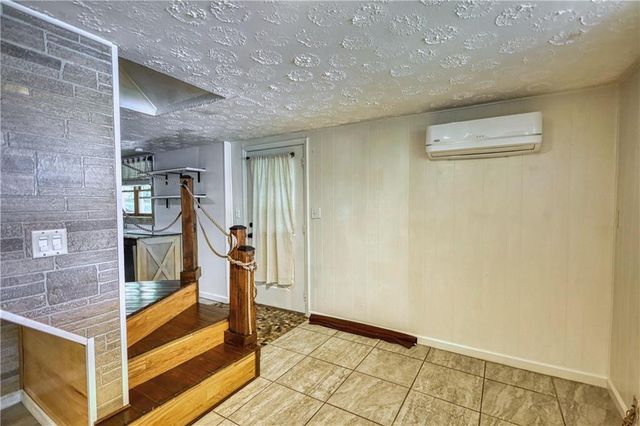 2286 NE E Lake Drive NE, Conyers, GA 30012