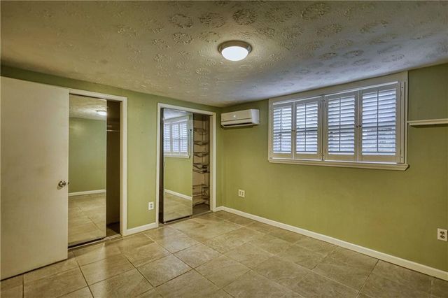 2286 NE E Lake Drive NE, Conyers, GA 30012