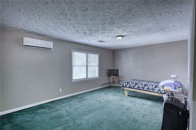 2286 NE E Lake Drive NE, Conyers, GA 30012