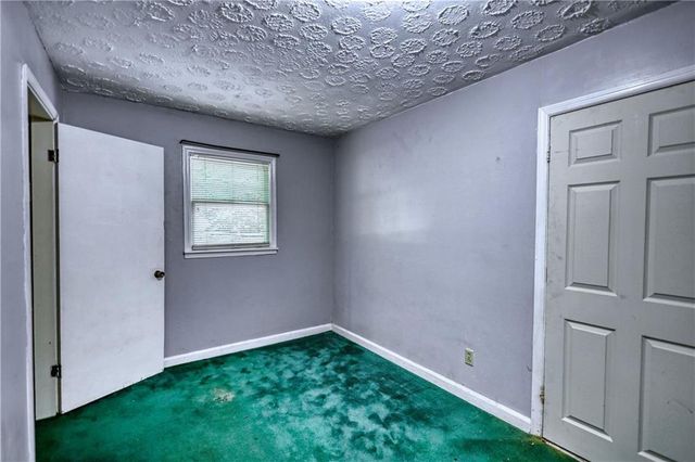 2286 NE E Lake Drive NE, Conyers, GA 30012