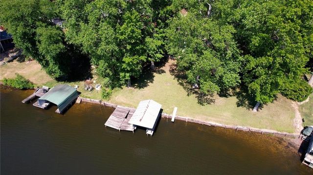 2286 NE E Lake Drive NE, Conyers, GA 30012