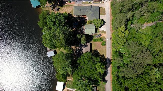 2286 NE E Lake Drive NE, Conyers, GA 30012