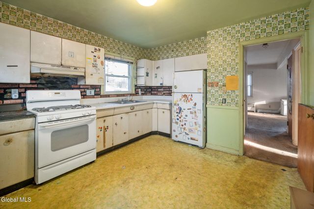 829 Troy-Schenectady Road, Colonie, NY 12110