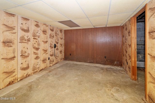 829 Troy-Schenectady Road, Colonie, NY 12110