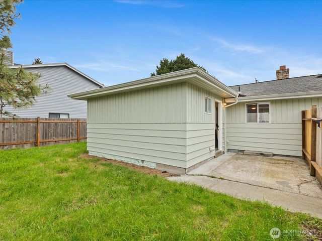 735 F Street NE, Auburn, WA 98002