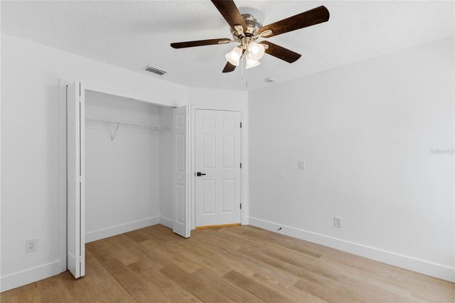 2016 LOCUST BERRY DRIVE, Kissimmee, FL 34743