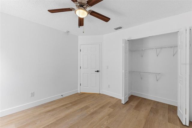 2016 LOCUST BERRY DRIVE, Kissimmee, FL 34743