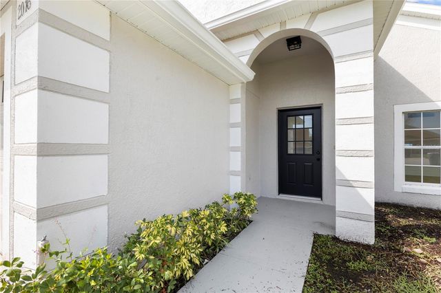 2016 LOCUST BERRY DRIVE, Kissimmee, FL 34743