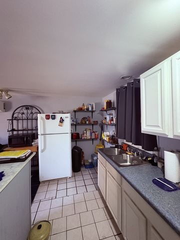 900 Oak Ln, Clarksville, TN 37040