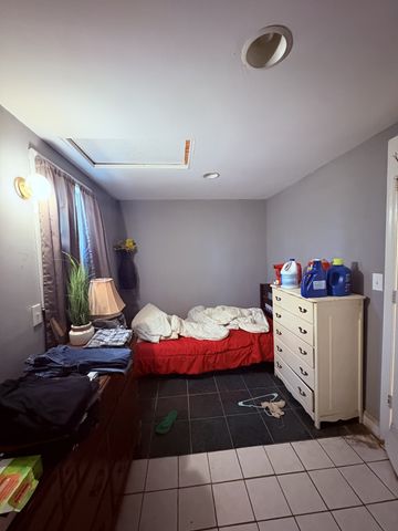 900 Oak Ln, Clarksville, TN 37040