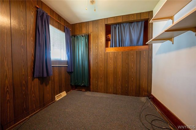 26 Modern Avenue, Lackawanna, NY 14218