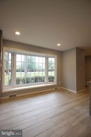 2391 CEDAR LN, Vienna, VA 22180