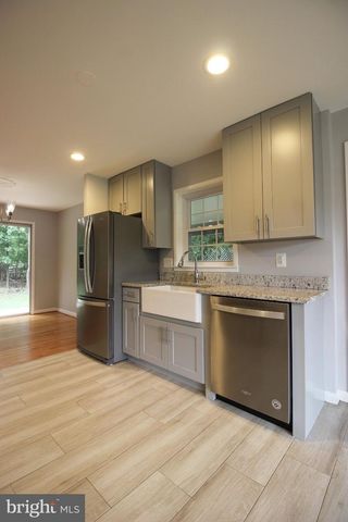 2391 CEDAR LN, Vienna, VA 22180