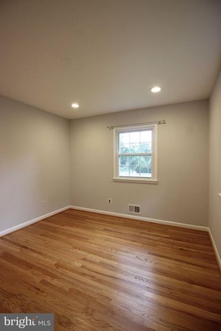 2391 CEDAR LN, Vienna, VA 22180