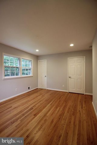 2391 CEDAR LN, Vienna, VA 22180