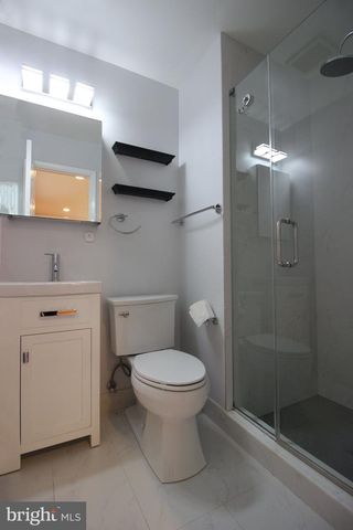 2391 CEDAR LN, Vienna, VA 22180