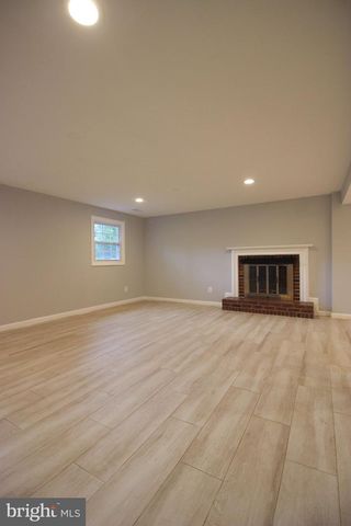 2391 CEDAR LN, Vienna, VA 22180