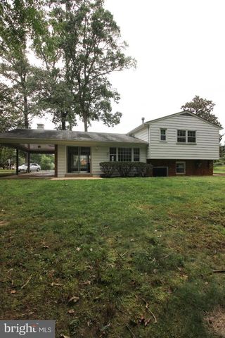 2391 CEDAR LN, Vienna, VA 22180