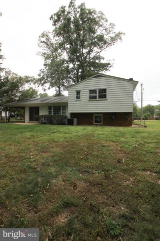 2391 CEDAR LN, Vienna, VA 22180